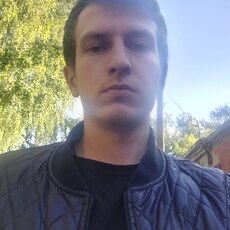 Константин, 27, Дно