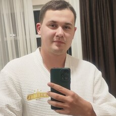 Анатолий, 25, Азов