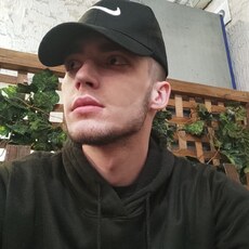 Оскар, 20, Углегорск (Сахалинская область)