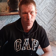 Лёва, 35, Калининск
