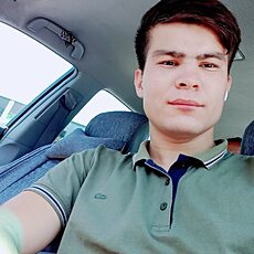 Даниил, 27, Брянка