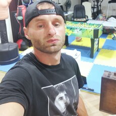 Богдан, 30, Саратов