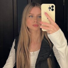 Лариса, 21, Дубна