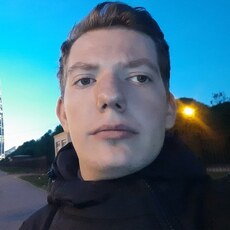Лаврентий, 25, Высоковск