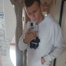 Артемий, 23, Зубцов