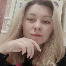 Таня, 29, Североуральск