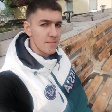 Савелий, 27, Югорск