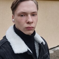 Миша, 22, Курганинск