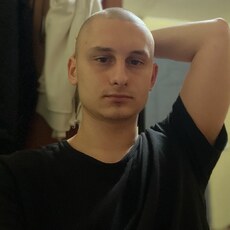Петя, 20, Смоленск