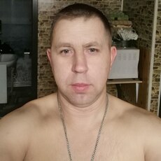 Никон, 43, Окуловка