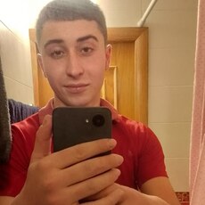 Арсений, 23, Кологрив