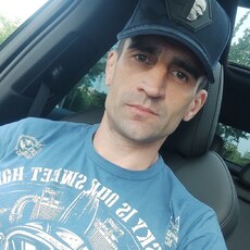 Артём, 41, Павловский Посад