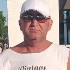 Валентин, 48, Невельск