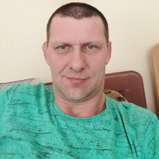 Виталий, 44, Николаевка