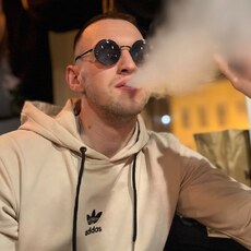 Юлиан, 25, Норильск