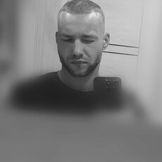 Артём, 27, Слободской