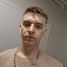 Антон, 26, Гусь-Хрустальный