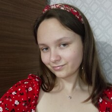 Валя, 20, Новосиль