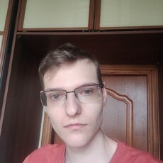 Олеж, 26, Устюжна