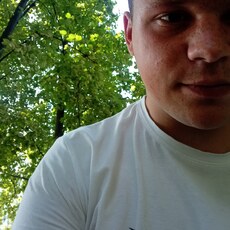 Сергей, 23, Томари