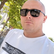 Платон, 32, Черноголовка