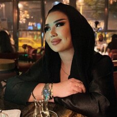 Эмма, 30, Саки