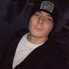 Вадик, 27, Палласовка