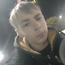 Веня, 21, Голая Пристань