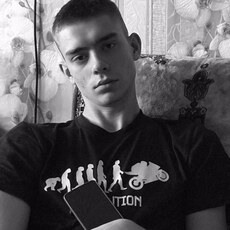Паша, 24, Ярцево