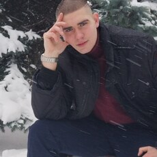 Афанасий, 22, Володарск