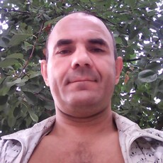 Мирослав, 38, Елец