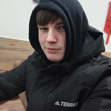 Ярослав, 20, Саянск