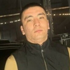 Марк, 25, Лабинск