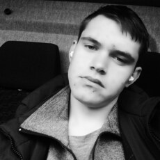 Ярослав, 20, Луга