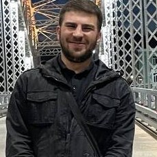 Витя, 29, Суворов