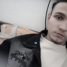 Гавриил, 21, Печора