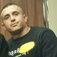 Юлиан, 26, Челябинск