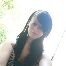 Лариса, 27, Стаханов