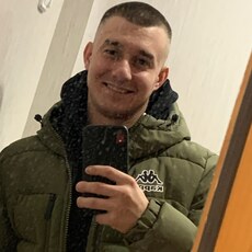 Харитон, 23, Первомайск (ЛНР)