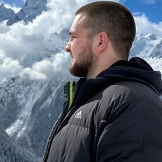 Юлиан, 27, Межгорье
