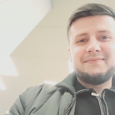 Илья, 27, Казань