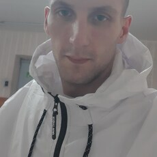 Аркадий, 29, Правдинск