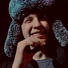 Платон, 23, Окуловка