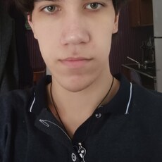 Артур, 20, Пошехонье