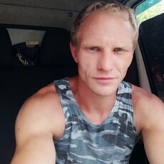 Антон, 34, Обоянь