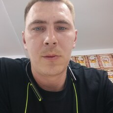 Владлен, 32, Калтан