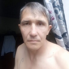 Роман, 46, Краснодон