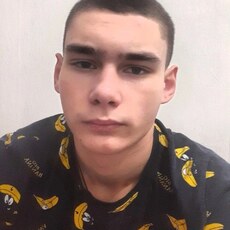 Николай, 20, Сурск