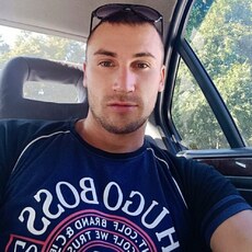 Адриан, 32, Михайловск (Свердловская область)