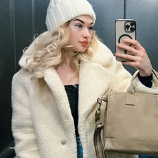 Таиса, 27, Озёрск (Челябинская область)